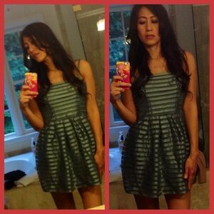 Green chiffon party dress. Size XS